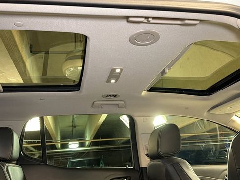 Used 2023 GMC Acadia Denali w/ Denali Ultimate Package image 14