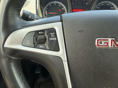 Used 2016 GMC Terrain SLE w/ Driver Alert Package I AWD/4WD image 24
