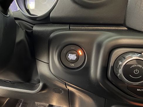 Used 2023 Jeep Wrangler Unlimited Sahara w/ Cold Weather Group image 3