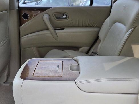 Used 2013 INFINITI QX56 2WD image 16