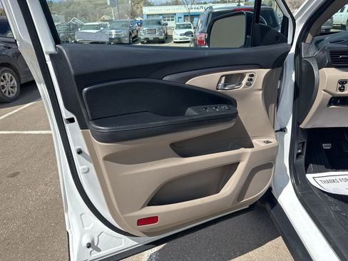 Used 2020 Honda Pilot EX-L image 16