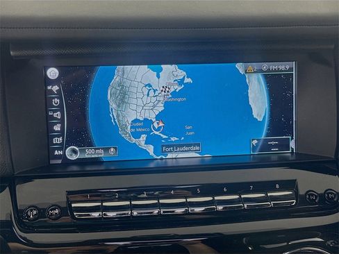 Used 2024 Rolls-Royce Cullinan image 13