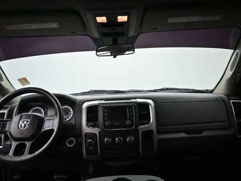 Used 2020 RAM 1500 Classic SLT RWD image 22