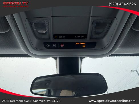 Used 2019 Chevrolet Equinox LT image 36