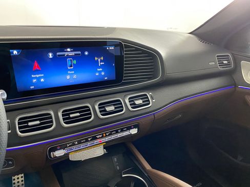 New 2026 Mercedes-Benz GLE 53 AMG 4MATIC Coupe image 24