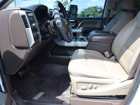 Used 2018 Chevrolet Silverado 2500 LTZ w/ Duramax Plus Package AWD/4WD image 13