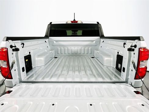 New 2026 Ford Maverick XLT w/ XLT Luxury Package image 24