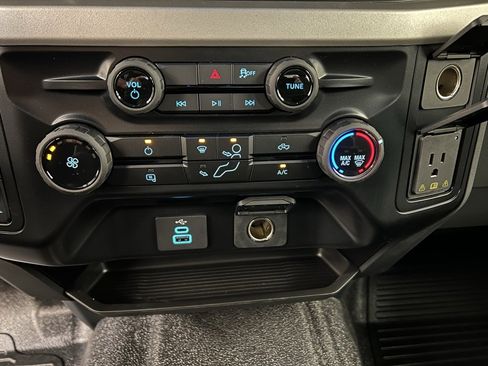 New 2026 Ford F250 XL w/ XL Chrome Package image 12