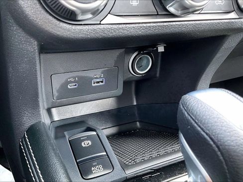 Used 2023 Nissan Kicks SV FWD image 26