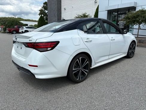 Certified 2023 Nissan Sentra SR w/ SR Premium Package FWD image 5