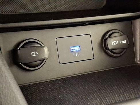 Used 2022 Hyundai Kona SEL AWD/4WD image 24