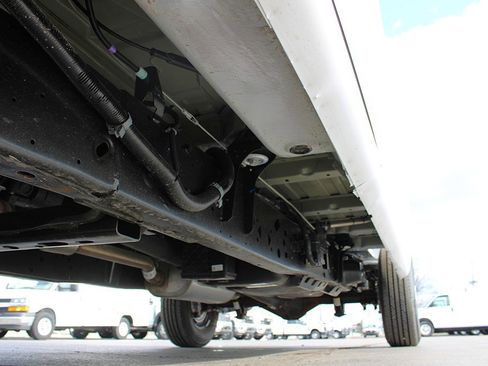 Used 2025 Chevrolet Express 2500 Extended w/ Communications Package image 40