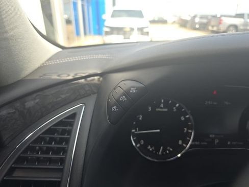 Used 2023 INFINITI QX80 Luxe w/ Cargo Package AWD/4WD image 23