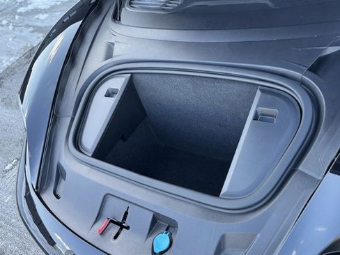 Certified 2020 Porsche Taycan Turbo image 38