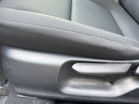Used 2024 Toyota Corolla LE FWD image 13