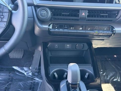 Certified 2023 Toyota Prius XLE AWD/4WD image 18