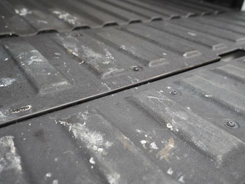 Used 2021 GMC Sierra 1500 AT4 w/ AT4 Premium Package image 18