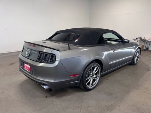 Used 2013 Ford Mustang GT Premium w/ Brembo Brake Pkg image 3