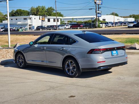 Used 2024 Honda Accord EX-L image 7