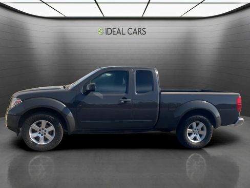 Used 2010 Nissan Frontier SE w/ SE Value Truck Pkg RWD image 8