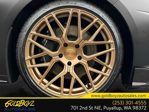 Used 2022 Chevrolet Corvette Stingray Premium Cpe w/ Z51 Performance Package image 14