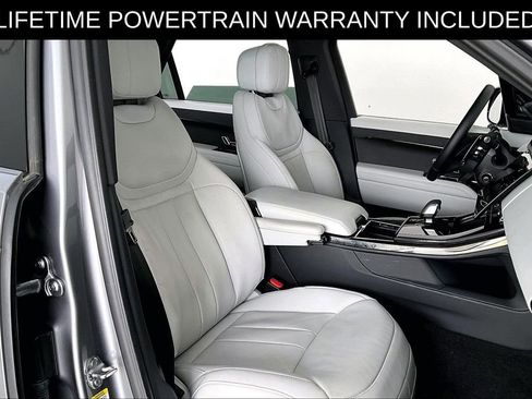 Used 2024 Land Rover Range Rover Sport SE AWD/4WD image 9