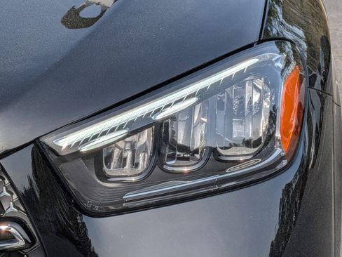 Certified 2025 Mercedes-Benz GLE 350 4MATIC image 6