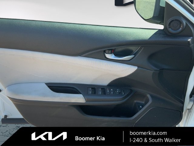 Used 2022 Honda Insight EX image 16