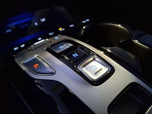 Used 2024 Hyundai Tucson Limited image 18