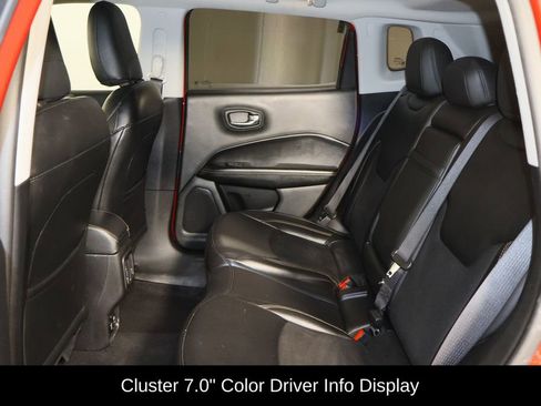 Used 2019 Jeep Compass Latitude w/ Popular Equipment Group image 17