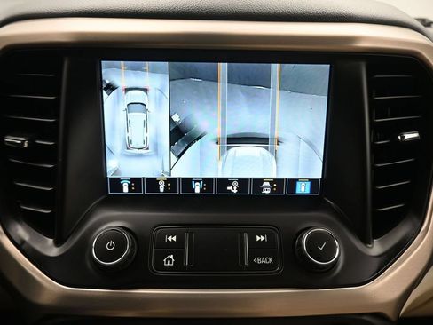 Used 2021 GMC Acadia Denali w/ Denali Ultimate Package AWD/4WD image 23