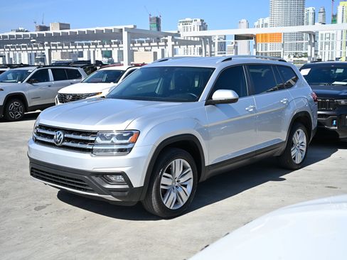 Used 2019 Volkswagen Atlas SE FWD image 1