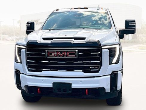 Used 2026 GMC Sierra 2500 AT4 w/ AT4 Premium Plus Package AWD/4WD image 2