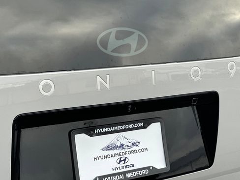 New 2026 Hyundai Ioniq 9 SEL image 27