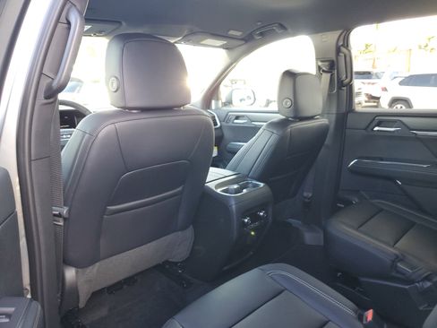 New 2026 GMC Acadia Elevation w/ Black Edition image 6