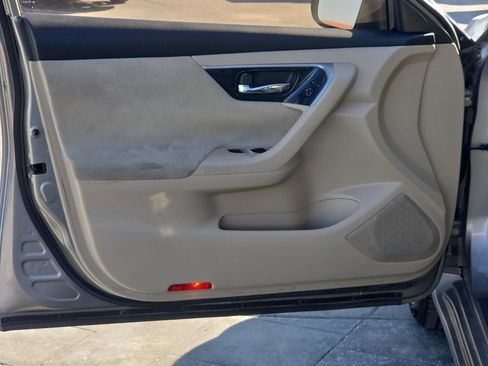 Used 2014 Nissan Altima 2.5 S image 8