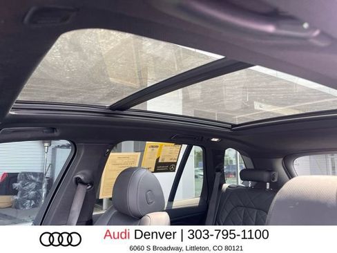 Used 2023 BMW X5 xDrive40i w/ Parking Assistance Package AWD/4WD image 12