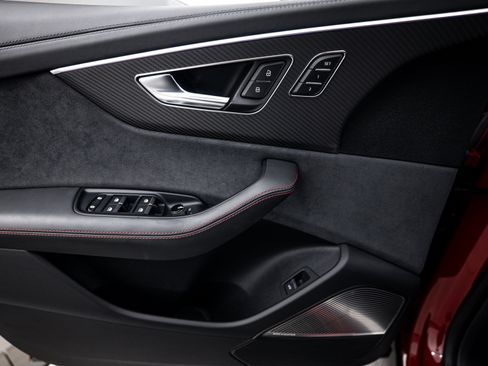 New 2025 Audi RS Q8 performance AWD/4WD image 17