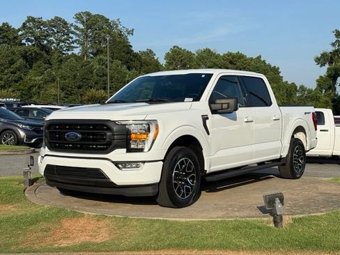 Used 2023 Ford F150 XLT w/ Equipment Group 302A High RWD image 3