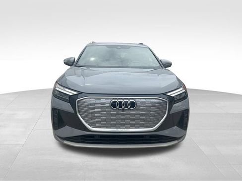 Used 2023 Audi Q4 e-tron Premium Plus w/ Premium Plus image 8