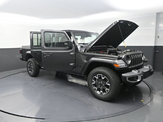 New 2026 Jeep Gladiator Sport AWD/4WD image 28