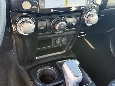 Used 2022 Toyota 4Runner TRD Off-Road Premium image 20