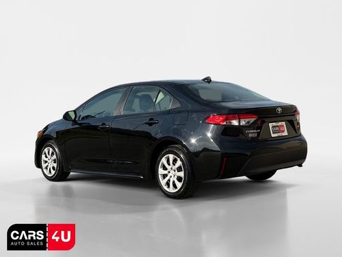 Used 2023 Toyota Corolla LE image 5
