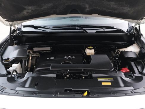 Used 2017 INFINITI QX60 Luxe w/ Deluxe Technology Package image 18