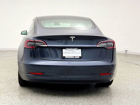 Used 2023 Tesla Model 3 Standard Range image 6