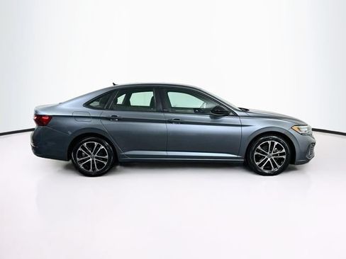 Certified 2023 Volkswagen Jetta Sport FWD image 9