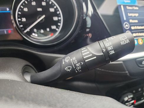 Used 2020 Buick Encore GX Select w/ Advanced Technology Package image 37