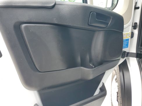 Used 2022 RAM ProMaster 2500 w/ Convenience Group image 29