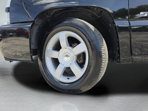 Used 2004 Chevrolet Silverado 1500 SS AWD/4WD image 32