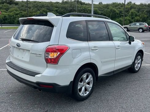 Used 2016 Subaru Forester 2.5i Limited AWD/4WD image 8